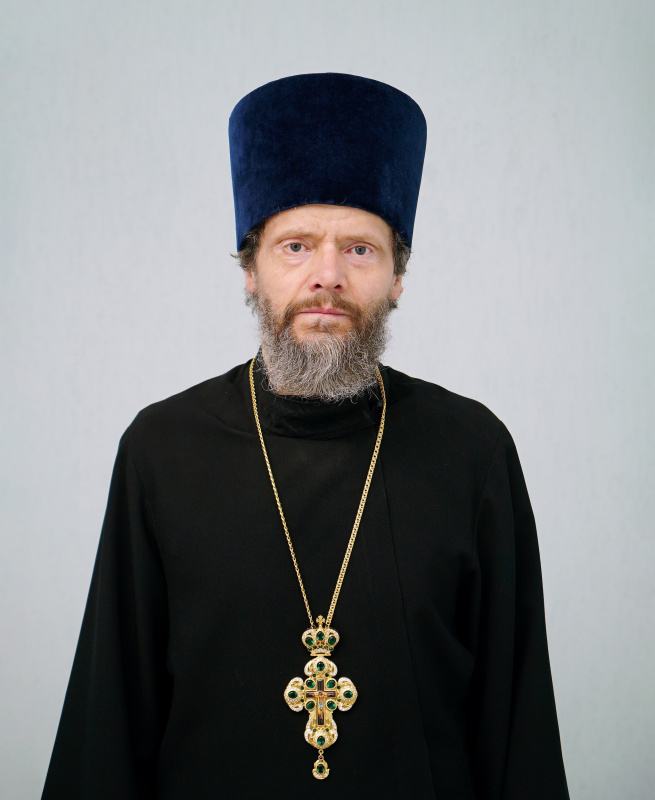 священник Евгений Щигрев