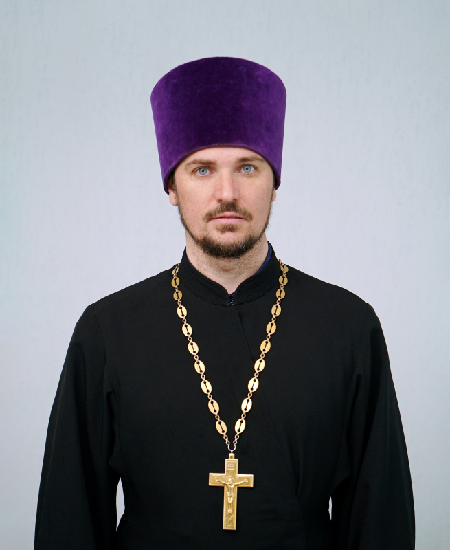 священник Андрей Новиков
